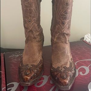 Luchesse Boots Women’s Size 7